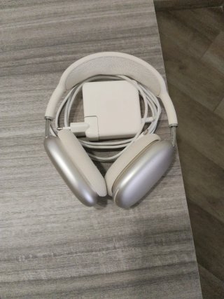 Apple AirPods Max Plateados