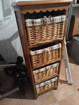 Cajonera de Madera y Mimbre