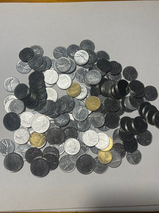 Lote de monedas de Italia valores variados