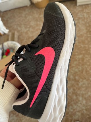 Zapatillas Nike Negras y Rosas Talla 36,5
