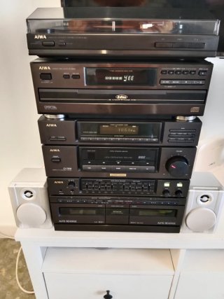 Equipo Hifi Aiwa con Tocadiscos