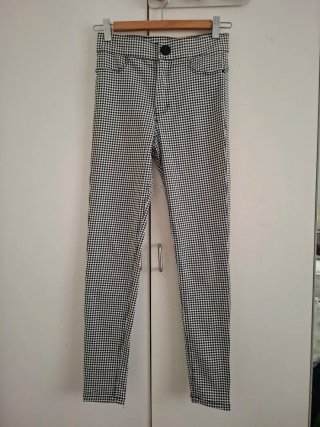 Pantalón Pitillo Estampado Pata de Gallo