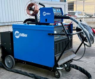 Maquina soldar refrigerada MILLER Deltaweld 602 🇺🇸