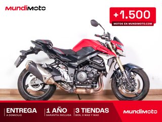 SUZUKI GSR 750