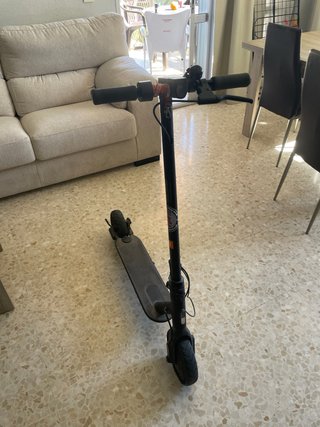 Patinete Eléctrico Xiaomi Mi Essential