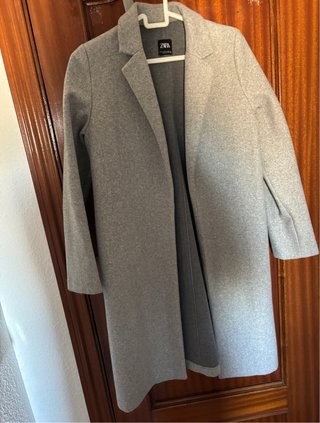 Abrigo Zara Gris