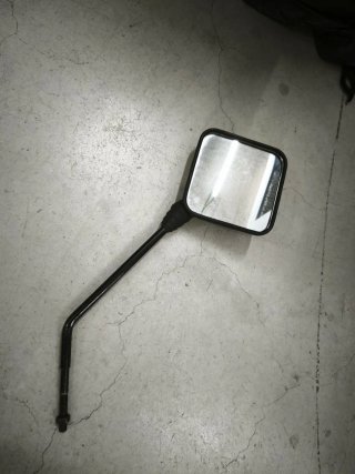 Espejo Retrovisor Derecho para Moto