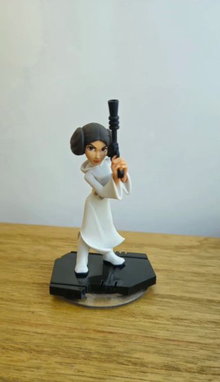 Figura Princesa Leia Star Wars. 5 euros