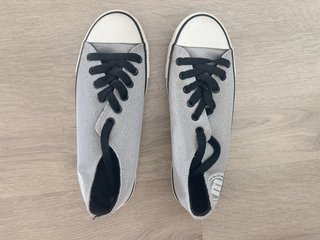 Zapatillas Mustang Plateadas