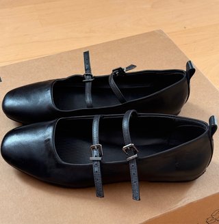 Bailarinas Bata de piel 37 compradas en Italia