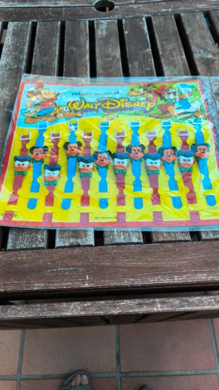 Set de 12 Relojes Infantiles Disney