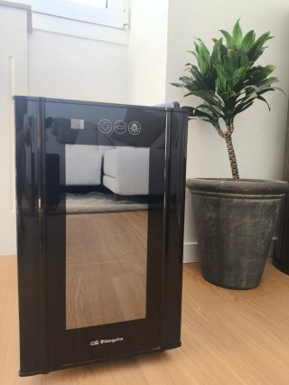 Nevera para 8 vinos Orbegozo