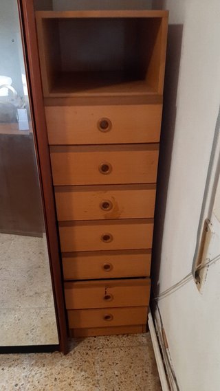 Cajonera de madera con 6 cajones