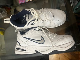 Zapatillas Nike Air Monarch Blancas