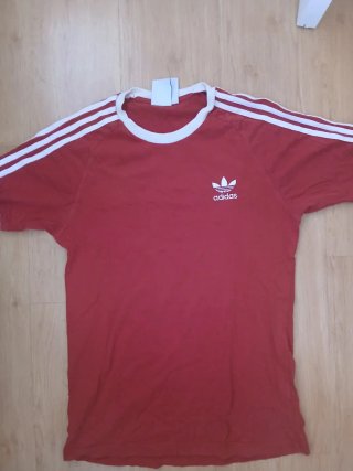 Camiseta Adidas Roja