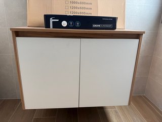 Dos Muebles de baño 80cm. Nuevo a estrenar.