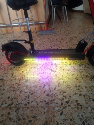 Patinete Eléctrico Skateflash con Asiento