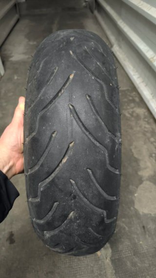 Neumático Dunlop American Elite 180/65 16