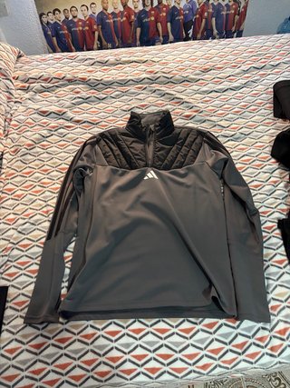Sudadera adidas gris y negra