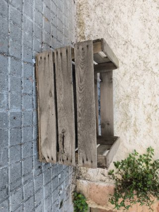 Caja de fruta antigua de madera