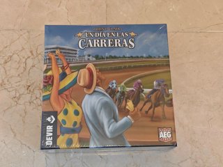 PRECINTADO Un Día en las Carreras