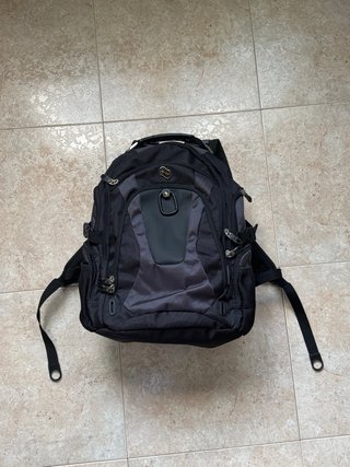 Mochila Ergonómica Negra