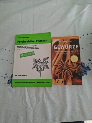 2 Libros Botánica Práctica y Cocina ( aleman)