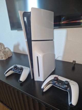 PS5 (PlayStation 5) 1TB con 2 Mandos