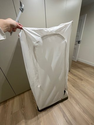 Armario portátil VÄKUA IKEA