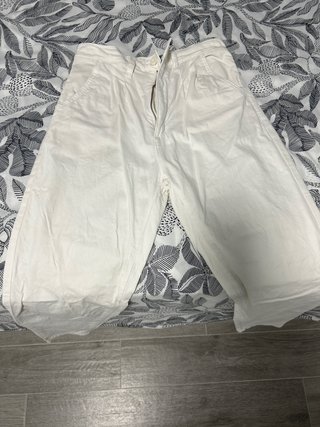 Pantalón blanco de mujer