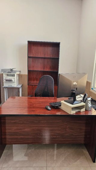 Muebles de oficina de madera,sin sillón.
