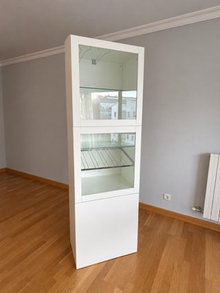Vitrina IKEA Bestå 3 puertas