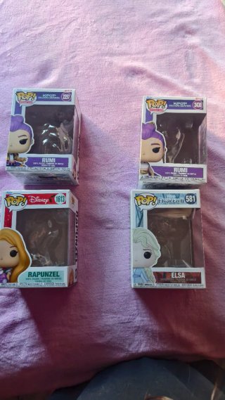 4 Figuras Funko Pop (Disney y Kpop)