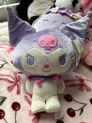 Peluche Kuromi Sanrio