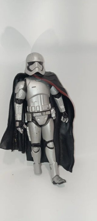 Figura Capitana Phasma Disney Elite Series