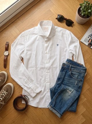 Camisa blanca Álvaro Moreno – Talla 40 – Nueva