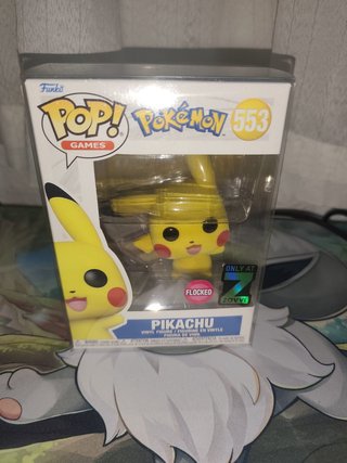 Funko Pop! Pokémon Pikachu 553 Flocked