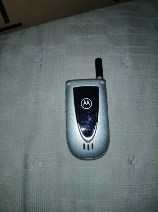 Motorola v66 Plateado