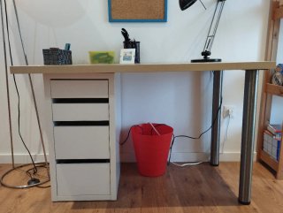 Escritorio IKEA con Cajonera