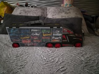 Camión Transportador con Coches de Juguete