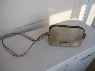 Bolso Emporio Armani Dorado