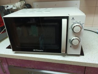 Microondas Orbegozo Blanco