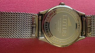 Reloj Lotus Minimalist Plateado
