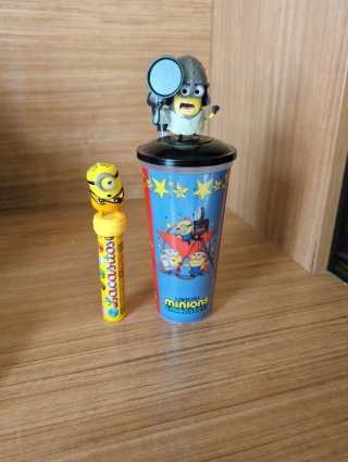 Vaso Minions y Lacasitos edición Minions