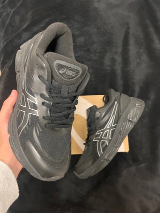 Zapatillas Asics Negras Talla 41.5