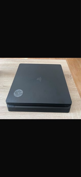 Consola PlayStation 4 (PS4) Slim Negra 500 gb