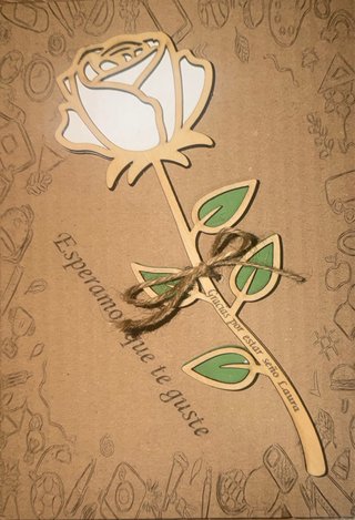 Flor de Madera Personalizada