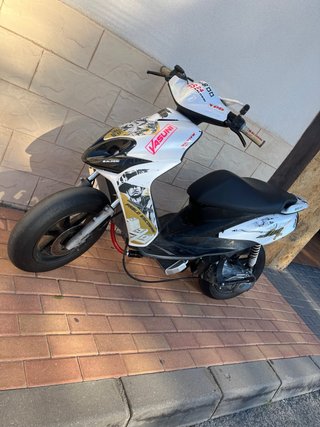 Yamaha Jog R Scooter