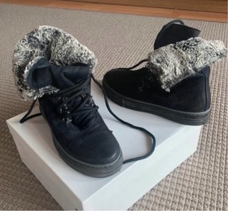 Botas Nabuk Nero tipo bambas forradas con pelo