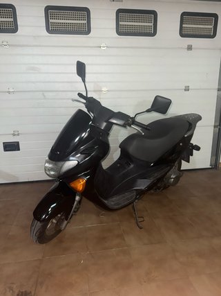 Suzuki epicuro 150